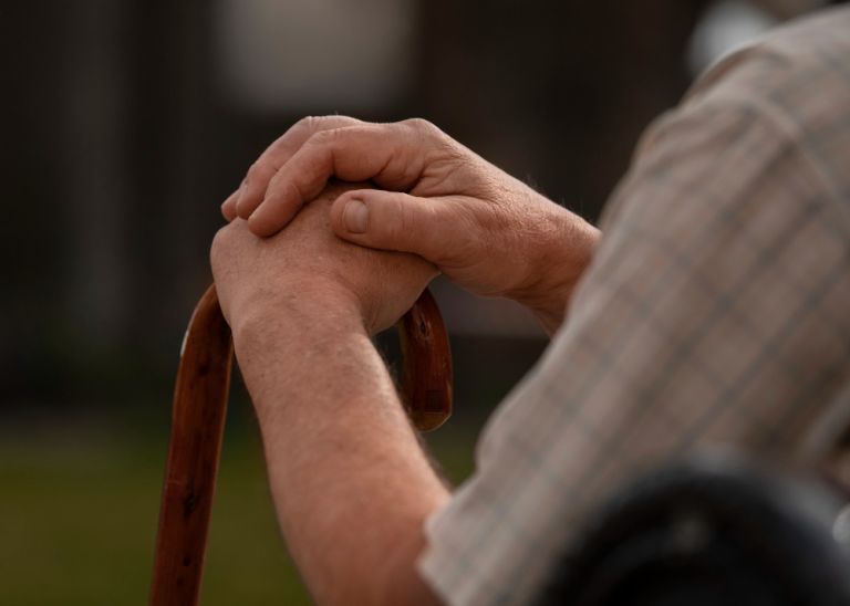 Δημογραφικός μαρασμός στο Βόρειο Αιγαίο – Μειώθηκαν οι γεννήσεις, αυξήθηκαν οι θάνατοι