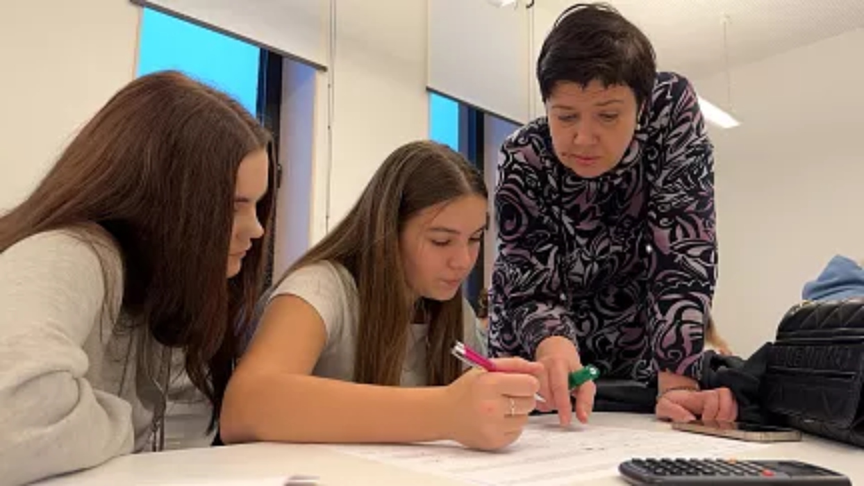 Εσθονία: Κατάργηση των ρωσικών στα σχολεία μέχρι το 2030 – Στόχος η μείωση ρωσικής επιρροής