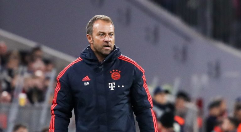 Φλικ: «Ο Ολυμπιακός Απαιτεί Προσοχή» – Στρατηγική και Απουσίες για το Ματς της Τρίτης στο Champions League