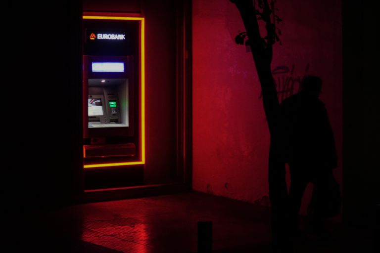 Eurobank: Οι λόγοι που η ελληνική οικονομία επιδεικνύει ανθεκτικότητα παρά τα συνεχή διεθνή αρνητικά σοκ