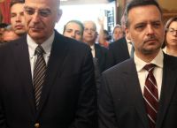 ΥΠΕΘΑ για Άγνωστο Στρατιώτη: Ανάθεση της καθαριότητας σε τρίτο μετά την τοποθέτηση Δούκα ΥΠΕΘΑ για Άγνωστο Στρατιώτη: Ανάθεση της καθαριότητας σε τρίτο μετά την τοποθέτηση Δούκα