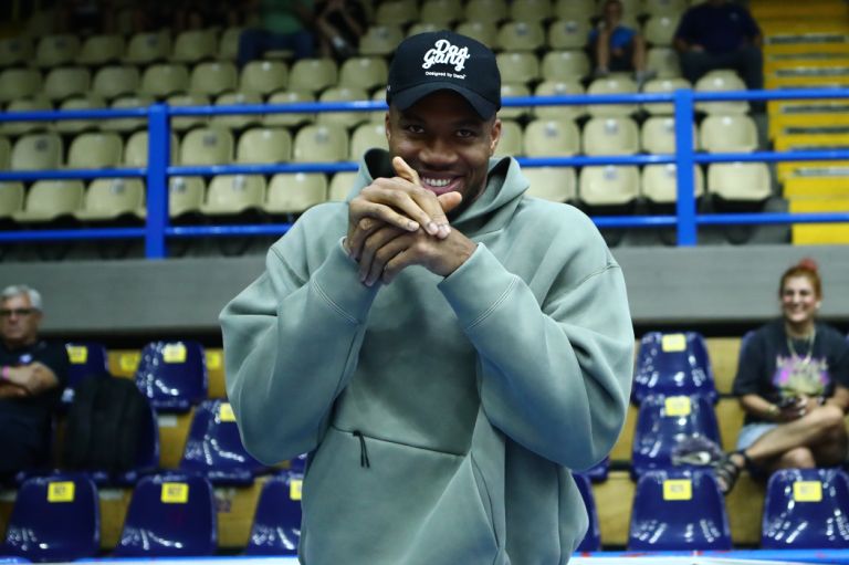 Οι 10 Πιο Ακριβοπληρωμένοι Παίκτες NBA 2025: Ο Γιάννης 4ος με $99,1 Εκατ. – Κάρι #1 στα $159,6 Εκατ.