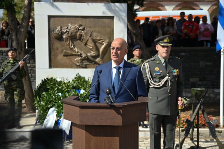 Δένδιας: Τα ταυτοτικά στοιχεία της Νέας Ελλάδας είναι Πατρίδα – Γλώσσα – Παραδόσεις – Θρησκεία – Οικογένεια