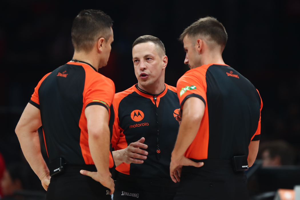 Δικαστήριο στο ΣΕΦ: Γιόβτσιτς, Ράτσις και Μπαένα «Σφυρίζουν» Ολυμπιακός-Μονακό