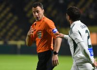 Ο Τσβάιερ: Ο Διαιτητής που «Έσφαξε» τον Παναθηναϊκό και το Σκοτεινό του Παρελθόν με το Σκάνδαλο Δωροδοκίας Ο Τσβάιερ: Ο Διαιτητής που «Έσφαξε» τον Παναθηναϊκό και το Σκοτεινό του Παρελθόν με το Σκάνδαλο Δωροδοκίας