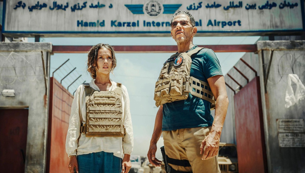 Αγώνας Διαφυγής: «Επιχείρηση Καμπούλ» Σοκάρει – Βασισμένο σε Αληθινή Κόλαση Ταλιμπάν