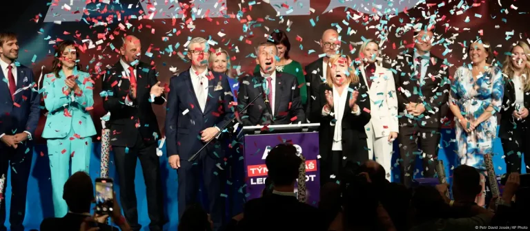 Η Τσεχία Στρέφεται Δεξιά: Νέα Κυβέρνηση Με Λαϊκισμό και Ευρωσκεπτικισμό