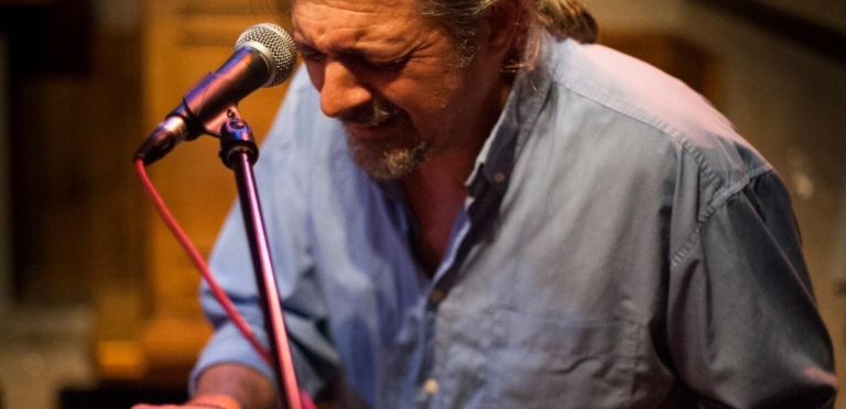 Hot Organic Trio: Η Επιστροφή του Μακροβιότερου Σχολείου Soul Jazz στην Ελλάδα