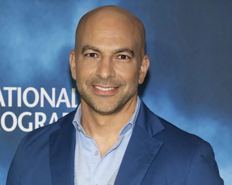 Πίτερ Ατία: Ο «Γκουρού» Μακροζωίας για Δισεκατομμυριούχους – 100.000$ Πρόγραμμα, VO2 Max και 10 Ώρες Άσκηση