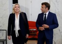 Η Γαλλία σε αναταραχή: Ο Μακρόν μένει, Ολάντ “επιστρέφει”, η Λεπέν πλησιάζει στην εξουσία Η Γαλλία σε αναταραχή: Ο Μακρόν μένει, Ολάντ “επιστρέφει”, η Λεπέν πλησιάζει στην εξουσία