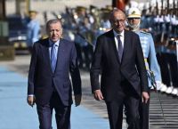 Έκρηξη Ερντογάν–Μερτς στην Άγκυρα: Άμυνα, Γάζα και τα «αγκάθια» για ΕΕ! Έκρηξη Ερντογάν–Μερτς στην Άγκυρα: Άμυνα, Γάζα και τα «αγκάθια» για ΕΕ!