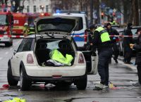 Μόναχο: Αναφορές για ισχυρές εκρήξεις και πυροβολισμούς – Ενας νεκρός και ένας τραυματίας Μόναχο: Αναφορές για ισχυρές εκρήξεις και πυροβολισμούς – Ενας νεκρός και ένας τραυματίας