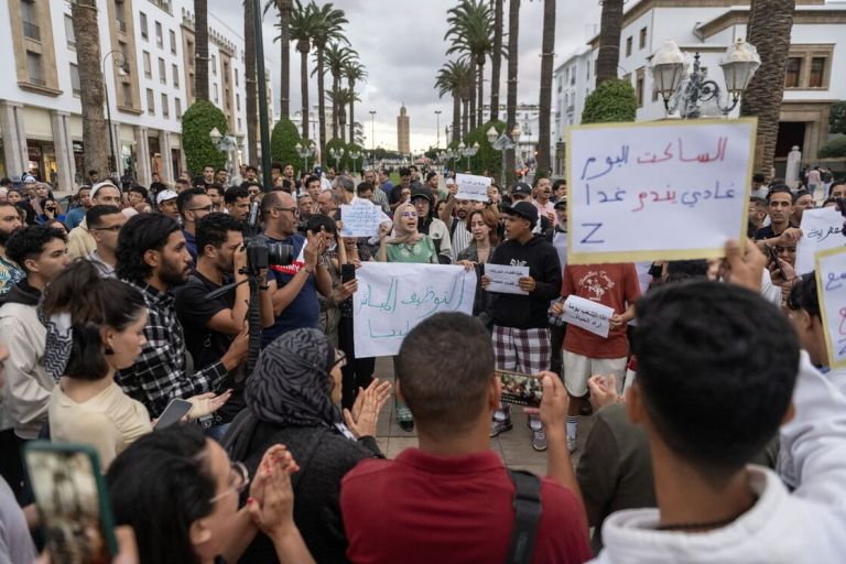 Μαρόκο: Η «Έκρηξη» της Gen Z κατά της Διαφθοράς και των Δαπανών για το Μουντιάλ 2030