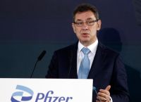 Συμφωνία Τραμπ-Pfizer για μείωση τιμών στα φάρμακα, με αντάλλαγμα δασμολογικά οφέλη Συμφωνία Τραμπ-Pfizer για μείωση τιμών στα φάρμακα, με αντάλλαγμα δασμολογικά οφέλη