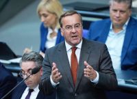 Γερμανία: Επενδυτικό πλάνο 10 δισ. ευρώ σε στρατιωτικά drones για την ενίσχυση της αεράμυνας του ΝΑΤΟ Γερμανία: Επενδυτικό πλάνο 10 δισ. ευρώ σε στρατιωτικά drones για την ενίσχυση της αεράμυνας του ΝΑΤΟ