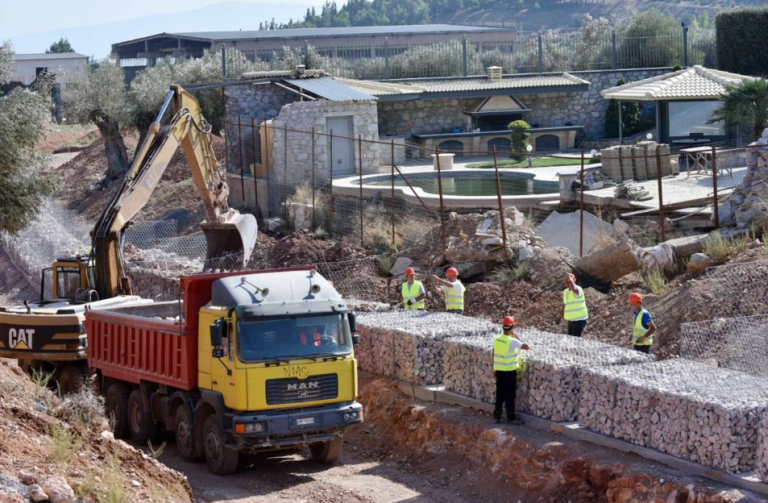 Αντιπλημμυρική θωράκιση για την Αττική – Σε εξέλιξη 54 έργα για ανθεκτικές πόλεις και υποδομές