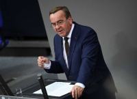 Γερμανία: Κόντρες εντός κυβέρνησης για την υποχρεωτική στράτευση Γερμανία: Κόντρες εντός κυβέρνησης για την υποχρεωτική στράτευση
