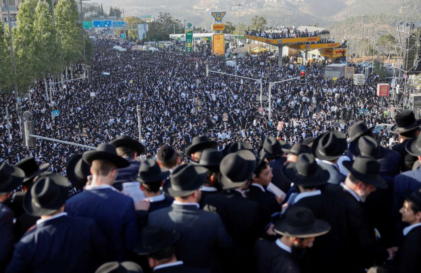 Ιερουσαλήμ «Μαύρη Θάλασσα»: 200.000+ Υπερορθόδοξοι «Πορεία του Εκατομμυρίου» κατά Στρατεύματος