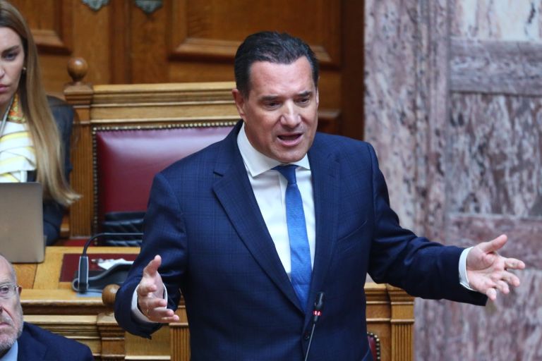 Άδωνις σε Χρηστίδη: «Σοβαρή αντιπολίτευση, όχι πολιτικά σόου»