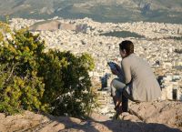 Σπίτια Χωρίς Κληρονόμους: Πώς τα «ορφανά» ακίνητα γίνονται στήριγμα για ευάλωτες οικογένειες Σπίτια Χωρίς Κληρονόμους: Πώς τα «ορφανά» ακίνητα γίνονται στήριγμα για ευάλωτες οικογένειες