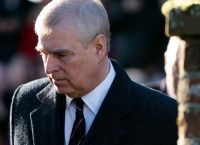 Πρίγκιπας Άντριου: Αφαιρέθηκε το Οικόσημό του από το Κάστρο του Ουίνδσορ – Ισχυρός Συμβολισμός Πρίγκιπας Άντριου: Αφαιρέθηκε το Οικόσημό του από το Κάστρο του Ουίνδσορ – Ισχυρός Συμβολισμός