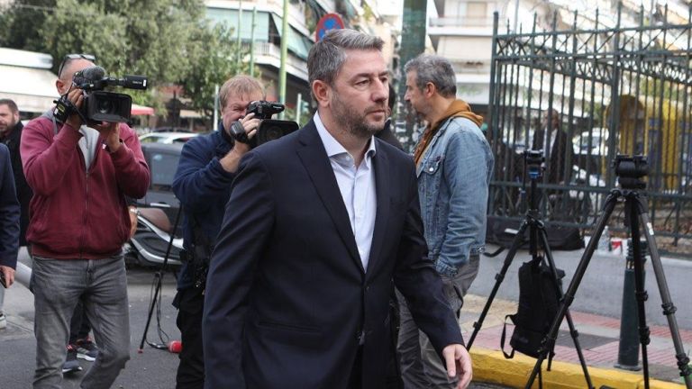 Predator-gate: Ο Ανδρουλάκης “σπάει τη σιωπή” – Καίει ονόματα και πρακτικές!