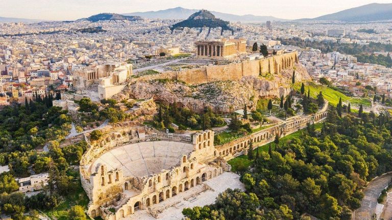 Η αλήθεια πίσω από το δημογραφικό: Έξι νομοί σε μόνιμη πληθυσμιακή συρρίκνωση εδώ και 45 χρόνια