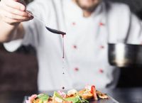 Συνελήφθη πασίγνωστος τηλεοπτικός σεφ για χρέη άνω των 350.000 ευρώ προς το Δημόσιο