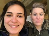 Πρώην σύντροφος της Ντέμης Γεωργίου παντρεύτηκε τον αγαπημένο της–Δείτε τη φωτογραφία από τον γάμο Πρώην σύντροφος της Ντέμης Γεωργίου παντρεύτηκε τον αγαπημένο της–Δείτε τη φωτογραφία από τον γάμο