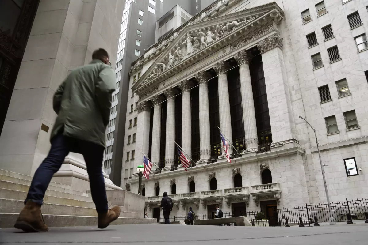 Ανάκαμψη στη Wall Street: ΗΠΑ «Ρίχνουν Τόνους» με Κίνα, Εταιρικά Αποτελέσματα στο Προσκήνιο
