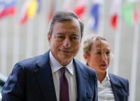 Ο Ντράγκι προειδοποιεί: Η Ευρώπη δέχεται επίθεση – Ρεαλιστικός φεντεραλισμός η μόνη λύση