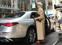 «Ο Διάβολος φοράει Prada 2»: Μέριλ Στριπ και Στάνλεϊ Τούτσι σε γύρισμα – έκπληξη στο Μιλάνο «Ο Διάβολος φοράει Prada 2»: Μέριλ Στριπ και Στάνλεϊ Τούτσι σε γύρισμα – έκπληξη στο Μιλάνο