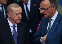 Τεράστια εθνική ήττα: Ο Μέρτς δίνει eurofighter στον Ερντογάν Τεράστια εθνική ήττα: Ο Μέρτς δίνει eurofighter στον Ερντογάν