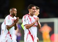 Τα αλλάζει όλα η UEFA μετά την άδικη αποβολή του Σαντιάγκο Έσε στο Μπαρτσελόνα – Ολυμπιακός