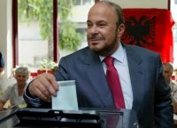 “Εφυγε” ο πρώην πρωθυπουργός της Αλβανίας Φάτος Νάνο – Τα προβλήματα υγείας και η νοσηλεία “Εφυγε” ο πρώην πρωθυπουργός της Αλβανίας Φάτος Νάνο – Τα προβλήματα υγείας και η νοσηλεία