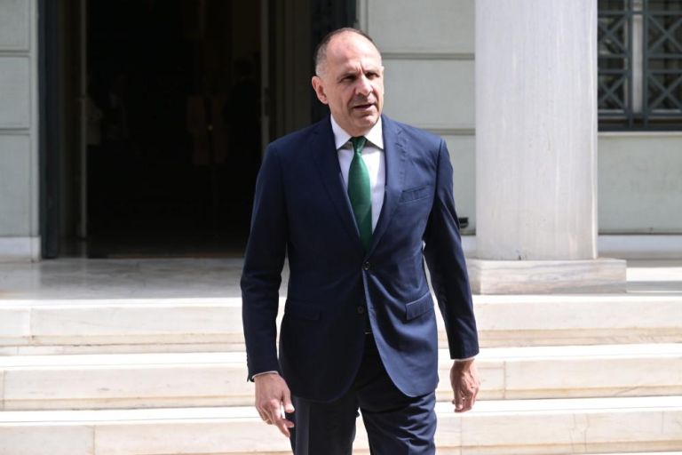 Γεραπετρίτης: «Η Ελλάδα χαράσσει θαλάσσιο χάρτη με οδηγό το Διεθνές Δίκαιο»