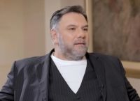 Γρηγόρης Αρναούτογλου: Ήμουν τόσο θρησκόληπτος που δεν έκανα σεξ κάθε Τετάρτη και Παρασκευή Γρηγόρης Αρναούτογλου: Ήμουν τόσο θρησκόληπτος που δεν έκανα σεξ κάθε Τετάρτη και Παρασκευή