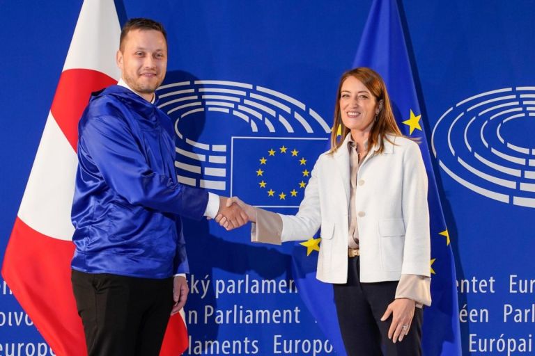 Η Στρατηγική Αυτονομία της Γροιλανδίας: Συνεργασία Χωρίς Ενσωμάτωση