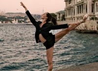«Ξεφορτώσου την κατάθλιψη σε 3 λεπτά… απλά χορεύοντας!» «Ξεφορτώσου την κατάθλιψη σε 3 λεπτά… απλά χορεύοντας!»