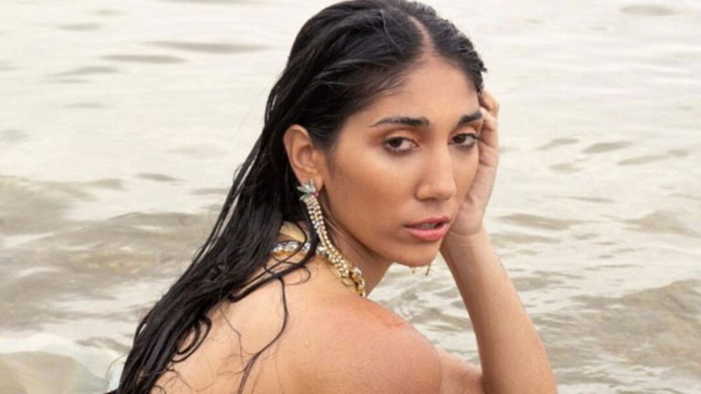 Παρασκευή Κερασιώτη: Γέννησε η πρώην παίκτρια του GNTM – Οι τρυφερές φωτογραφίες από το μαιευτήριο