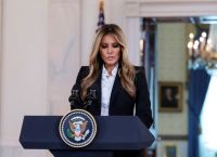 Η Μελάνια Τραμπ σε απευθείας «δίαυλο επικοινωνίας» με τον Πούτιν για τα απαχθέντα παιδιά της Ουκρανίας Η Μελάνια Τραμπ σε απευθείας «δίαυλο επικοινωνίας» με τον Πούτιν για τα απαχθέντα παιδιά της Ουκρανίας