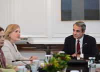 Μητσοτάκης σε αντιπρόεδρο Κομισιόν: Απαραίτητη η ευρωπαϊκή χρηματοδότηση για εμβληματικά αμυντικά προγράμματα Μητσοτάκης σε αντιπρόεδρο Κομισιόν: Απαραίτητη η ευρωπαϊκή χρηματοδότηση για εμβληματικά αμυντικά προγράμματα