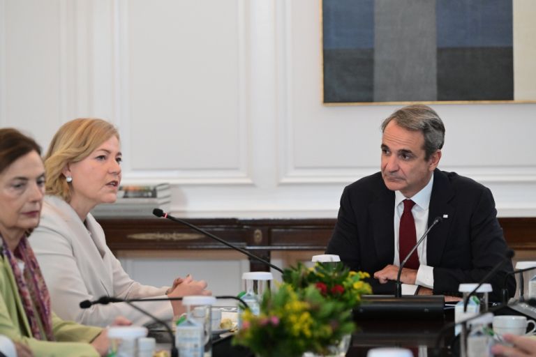 Μητσοτάκης σε αντιπρόεδρο Κομισιόν: Απαραίτητη η ευρωπαϊκή χρηματοδότηση για εμβληματικά αμυντικά προγράμματα