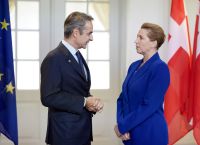 Μητσοτάκης από Κοπεγχάγη: «Ώρα να ενεργοποιήσει η Ευρώπη πόρους για την Άμυνα» Μητσοτάκης από Κοπεγχάγη: «Ώρα να ενεργοποιήσει η Ευρώπη πόρους για την Άμυνα»