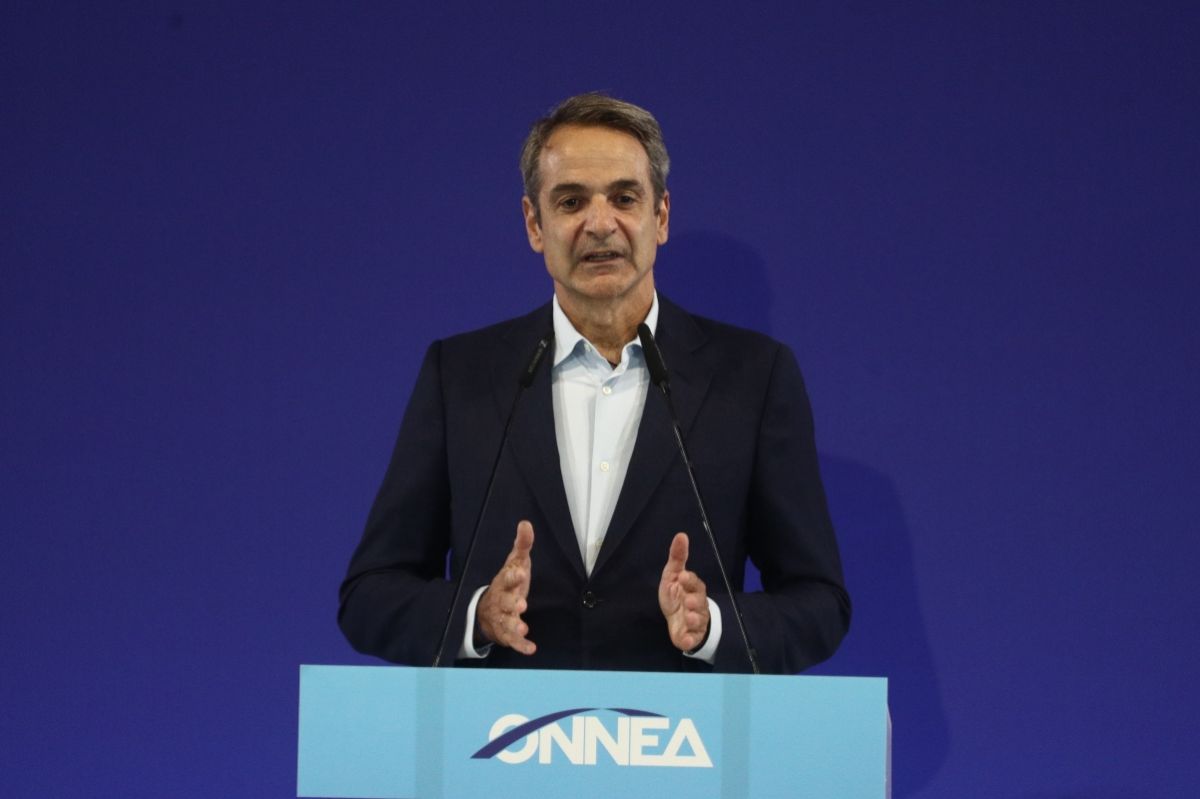 Mητσοτάκης στο Συνέδριο της ΟΝΝΕΔ: Μόνο η ΝΔ εγγυάται ότι θα πάμε μπροστά