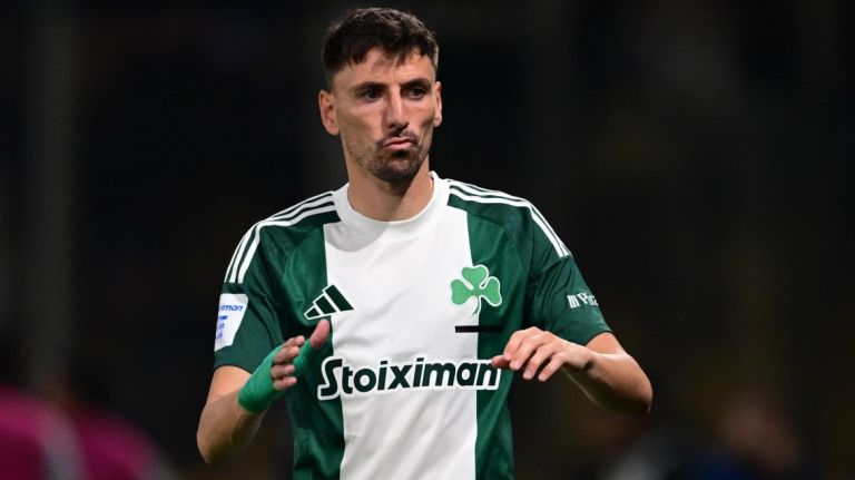 Απίστευτα στατιστικά-Ο Μλαντένοβιτς φόρεσε την μπέρτα του λυτρωτή ξανά στο Περιστέρι