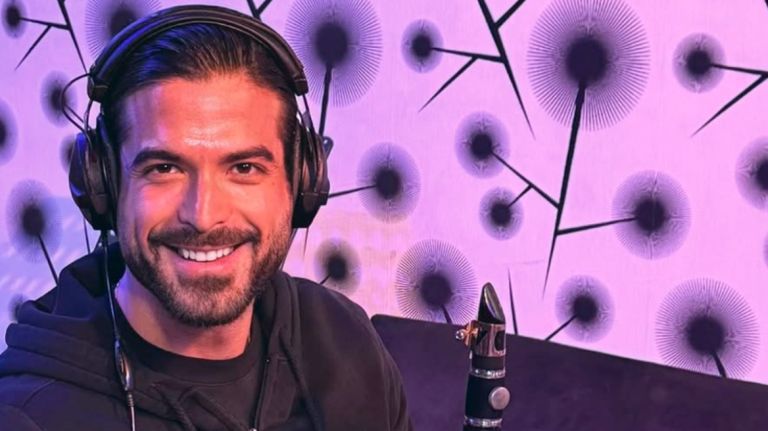 Άρης Μουγκοπέτρος: «Σκεφτόμουν να τελειώσω τη ζωή μου – Με κράτησαν τα παιδιά μου»
