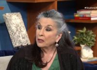 Νένα Μεντή: «Γι’ αυτό με λένε ξινή, πικρή και σκληρή, δεν σήκωσα μύγα στο σπαθί μου» Νένα Μεντή: «Γι’ αυτό με λένε ξινή, πικρή και σκληρή, δεν σήκωσα μύγα στο σπαθί μου»