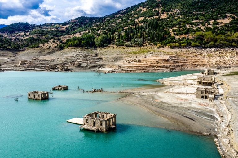 «Νερό για 30 Χρόνια»: Το Μεγάλο Σχέδιο της Κυβέρνησης για να Σωθεί η Αττική από τη Δίψα