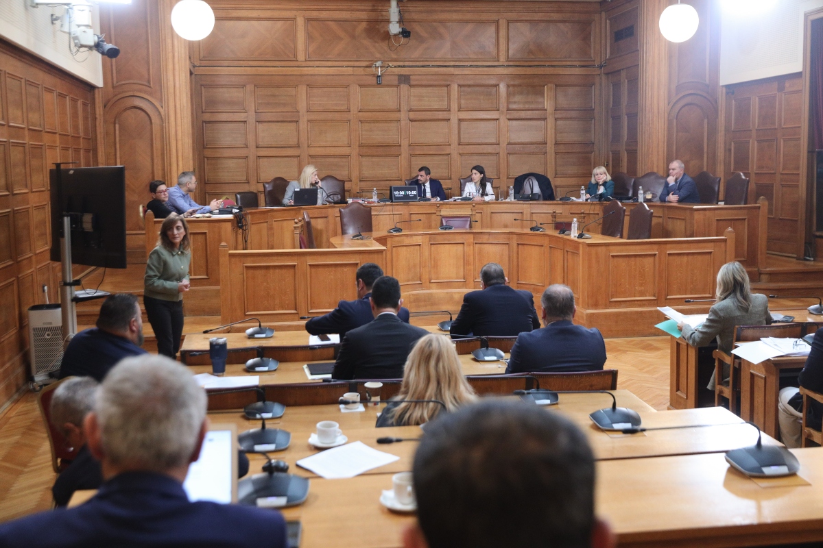 Ο «Φραπές» και η Σεμερτζίδου γλιτώνουν προσωρινά την Εξεταστική–ΠΑΣΟΚ,ΣΥΡΙΖΑ προειδοποιούν για νέο «Αγοραστό»